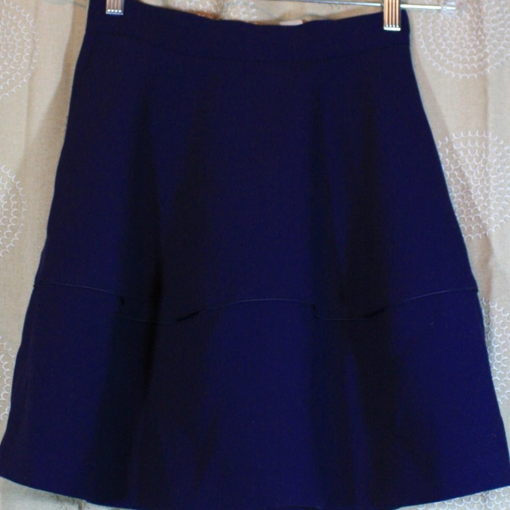 H & M NWT Peplum Skirt